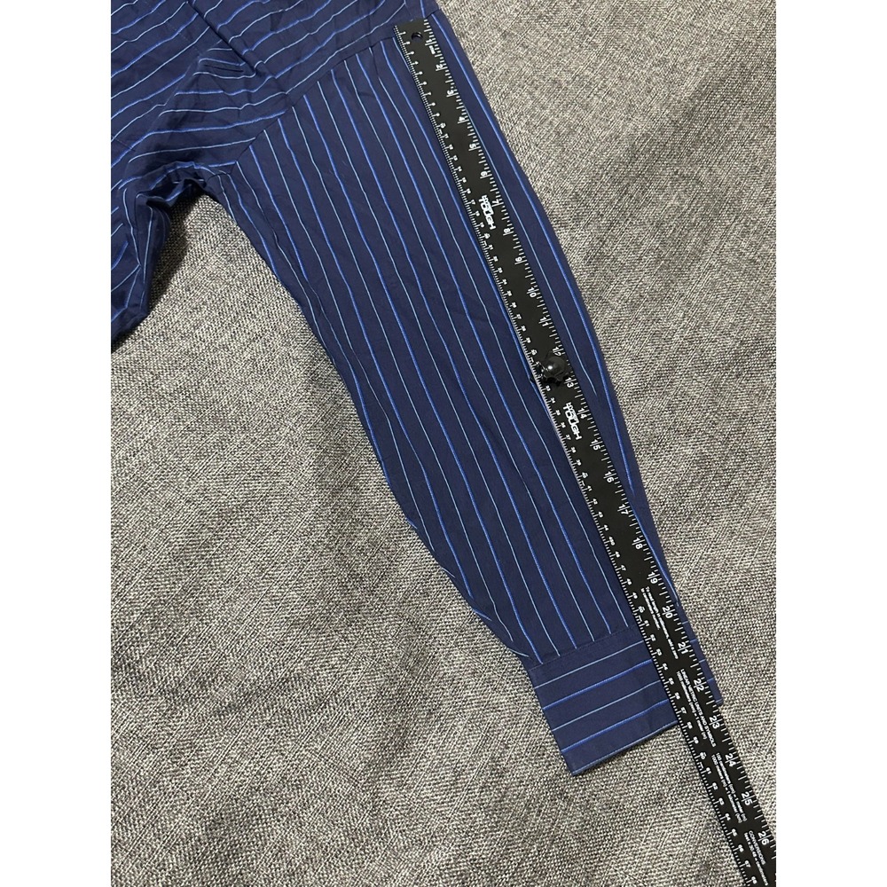 Van Heusen Fitted Men's Size 161/2 32/33 L Long‎ Sleeve Shirt - Picture 3 of 5